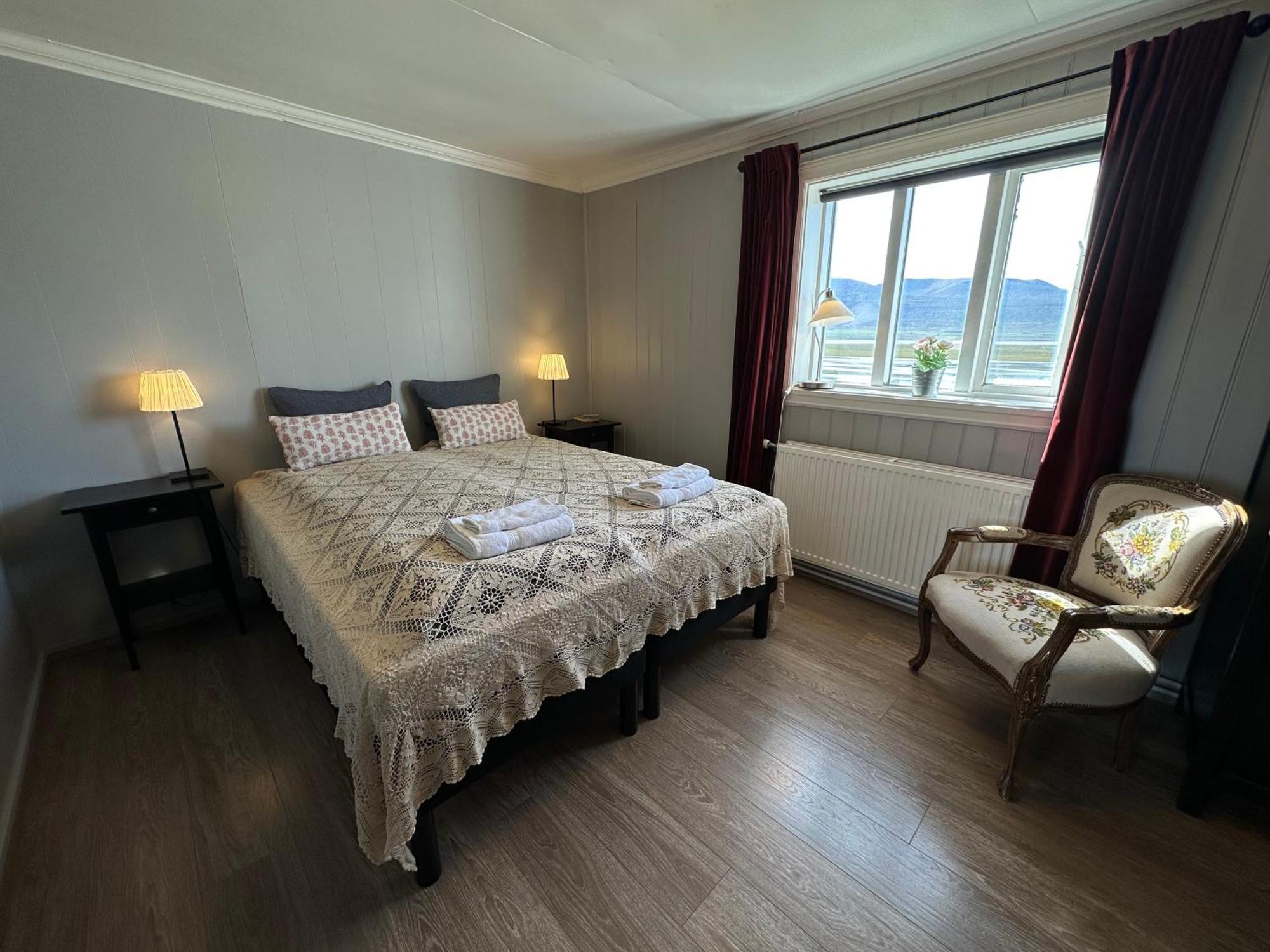 Helluland Guesthouse Saudarkrokur 외부 사진